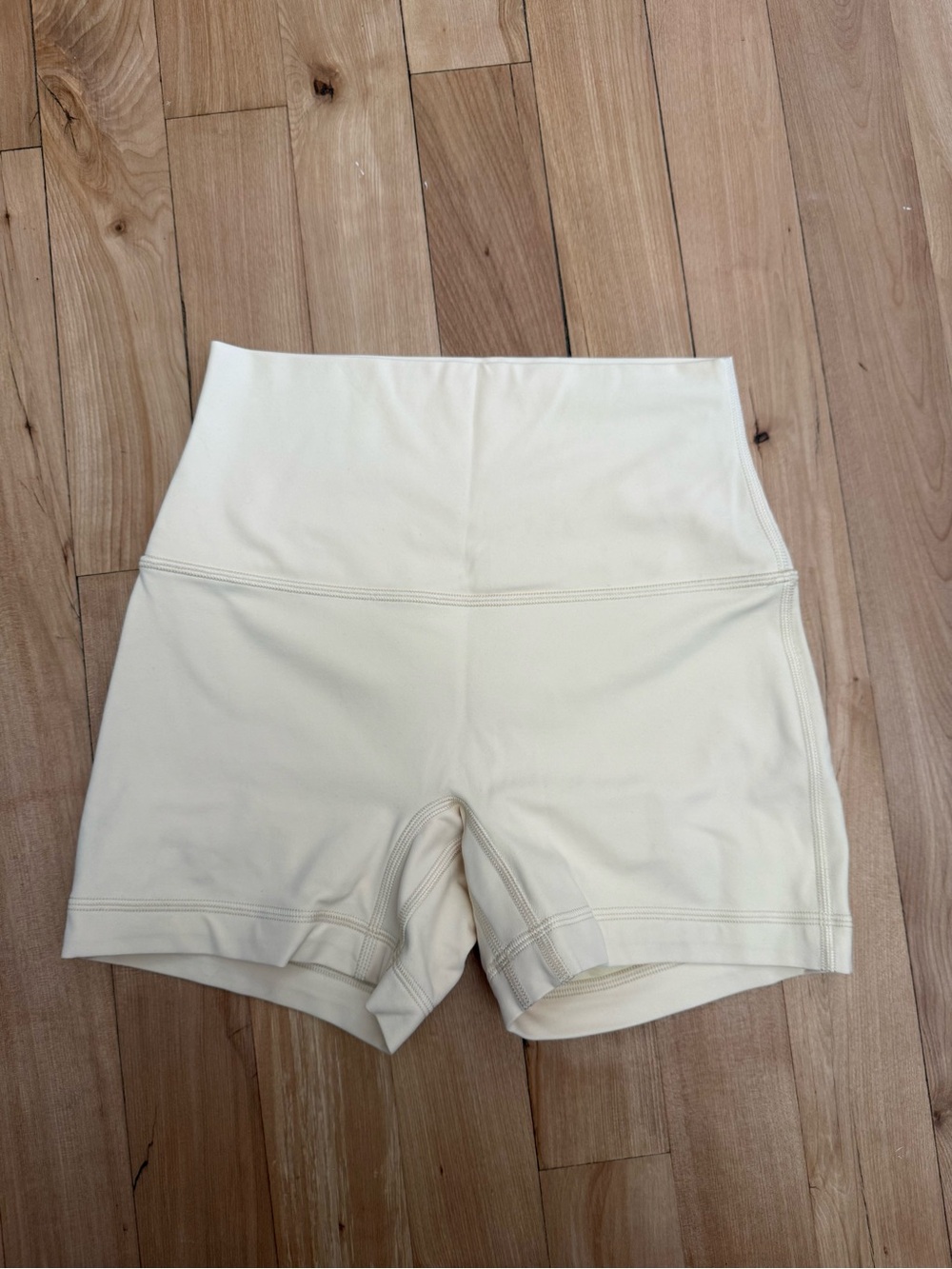 lululemon athletica High-Waist butter cream yellow Athletic Shorts
